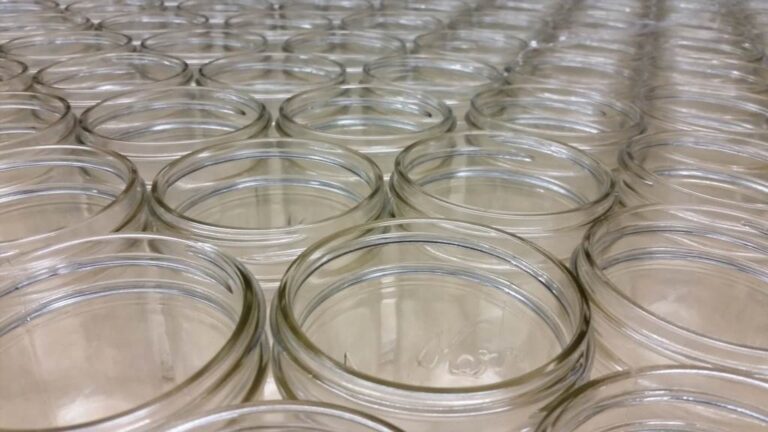 Czy pasteryzować słoiki przed włożeniem do zmywarki